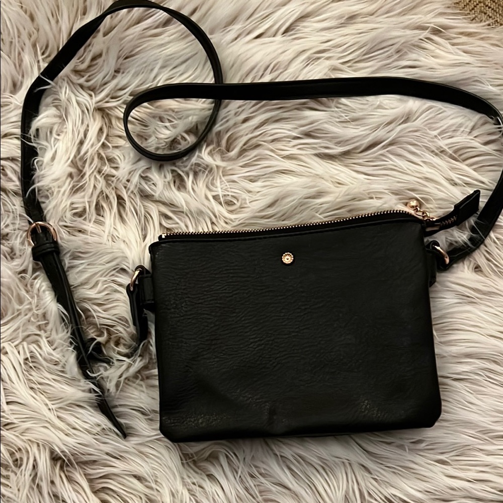 LC Lauren Conrad Black Crossbody Bag with Sleek Design